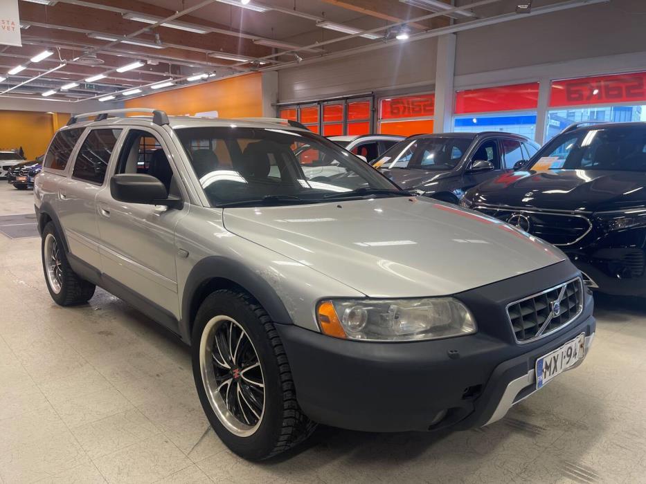 VOLVO XC70 2006
