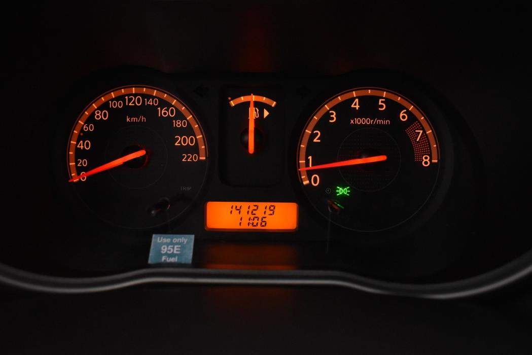 NISSAN Note 2006