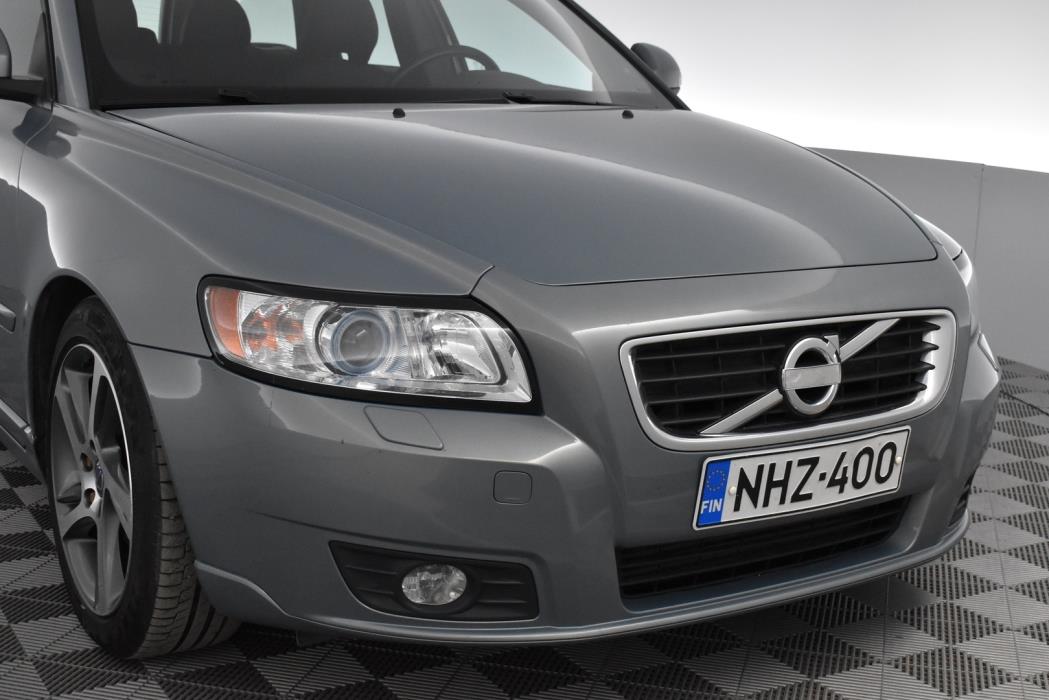 VOLVO V50 2012