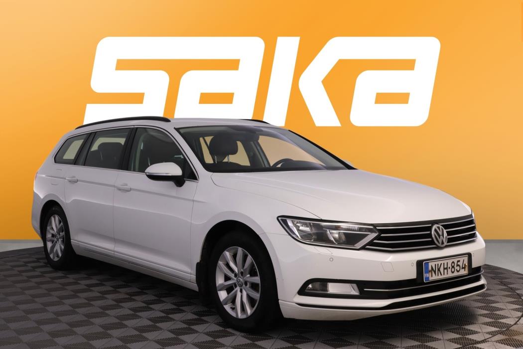 VOLKSWAGEN Passat 2016