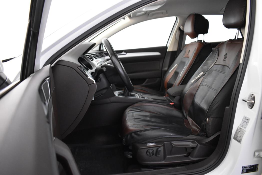 VOLKSWAGEN Passat 2016
