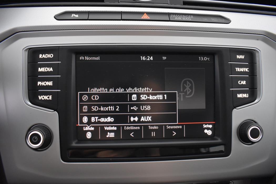 VOLKSWAGEN Passat 2016
