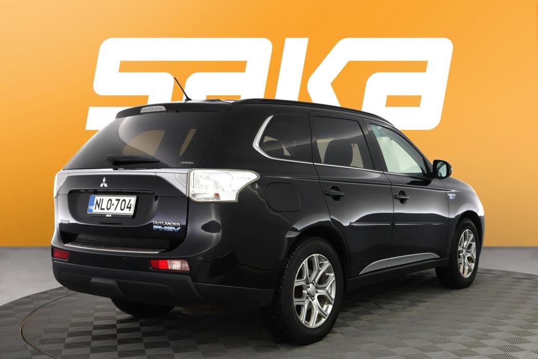 MITSUBISHI Outlander PHEV 2014