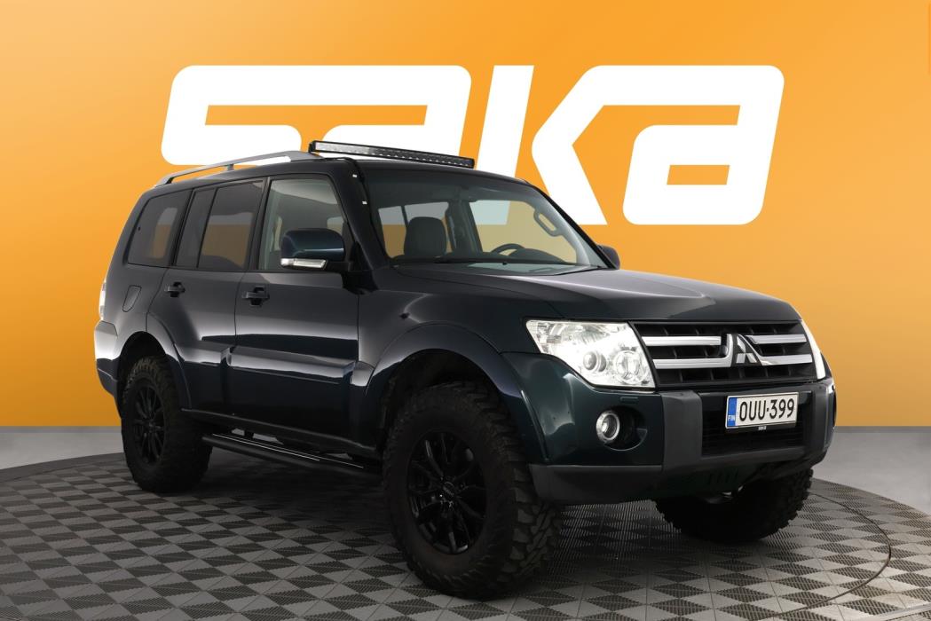MITSUBISHI Pajero 2007