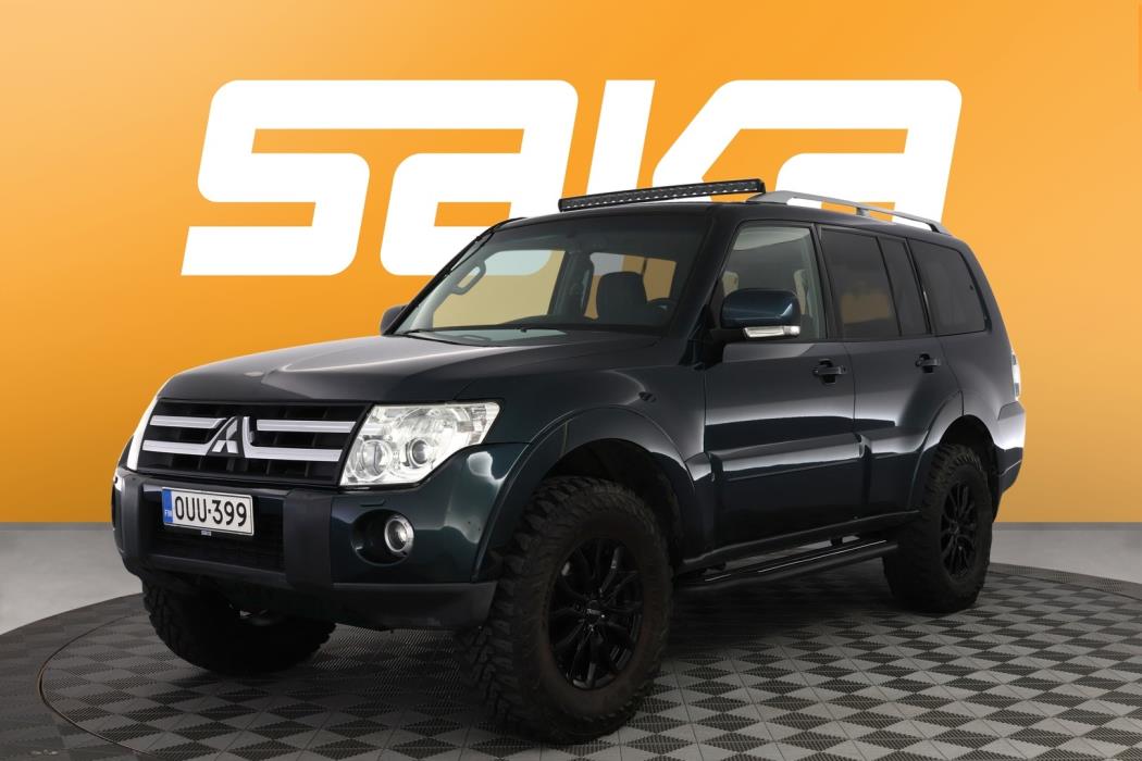 MITSUBISHI Pajero 2007
