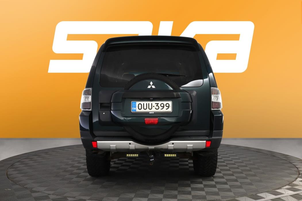 MITSUBISHI Pajero 2007