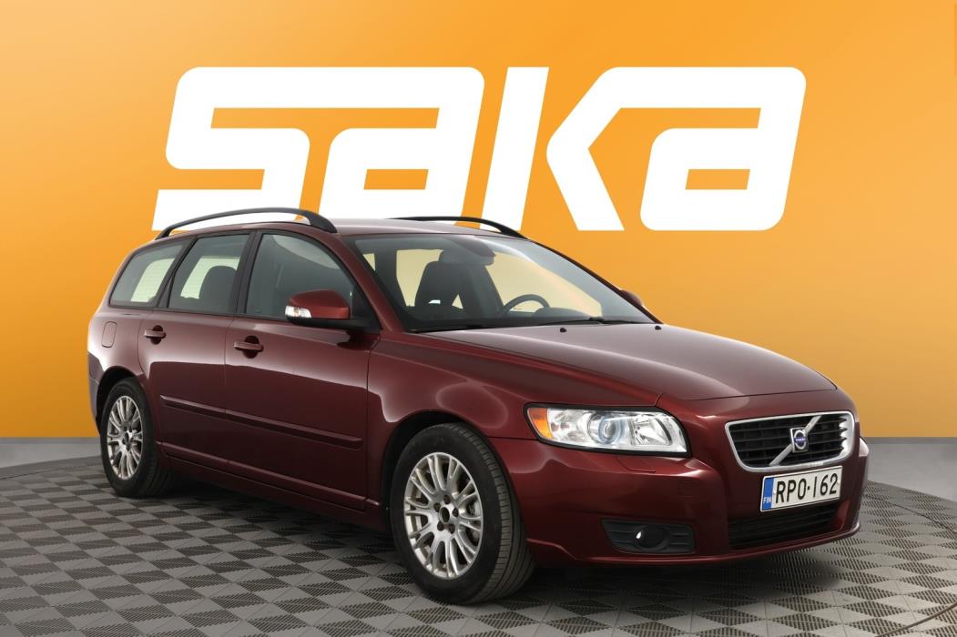 VOLVO V50 2010