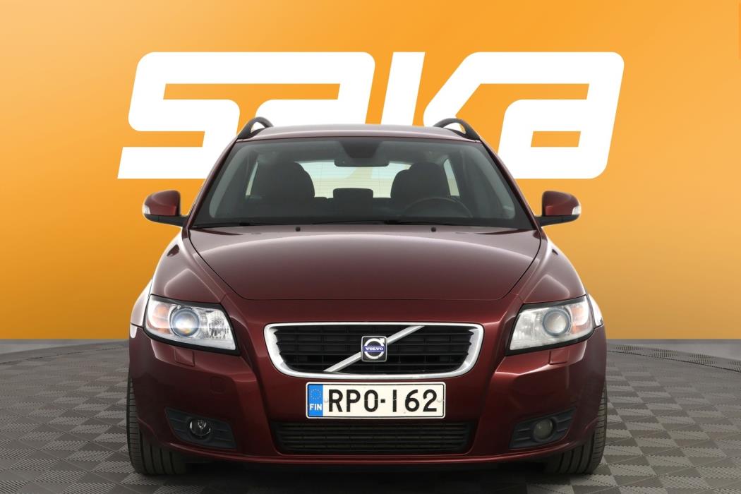 VOLVO V50 2010
