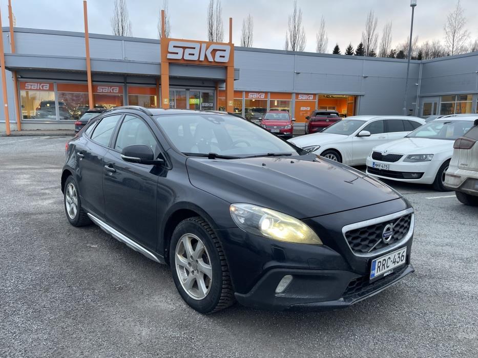 VOLVO V40 Cross Country 2013