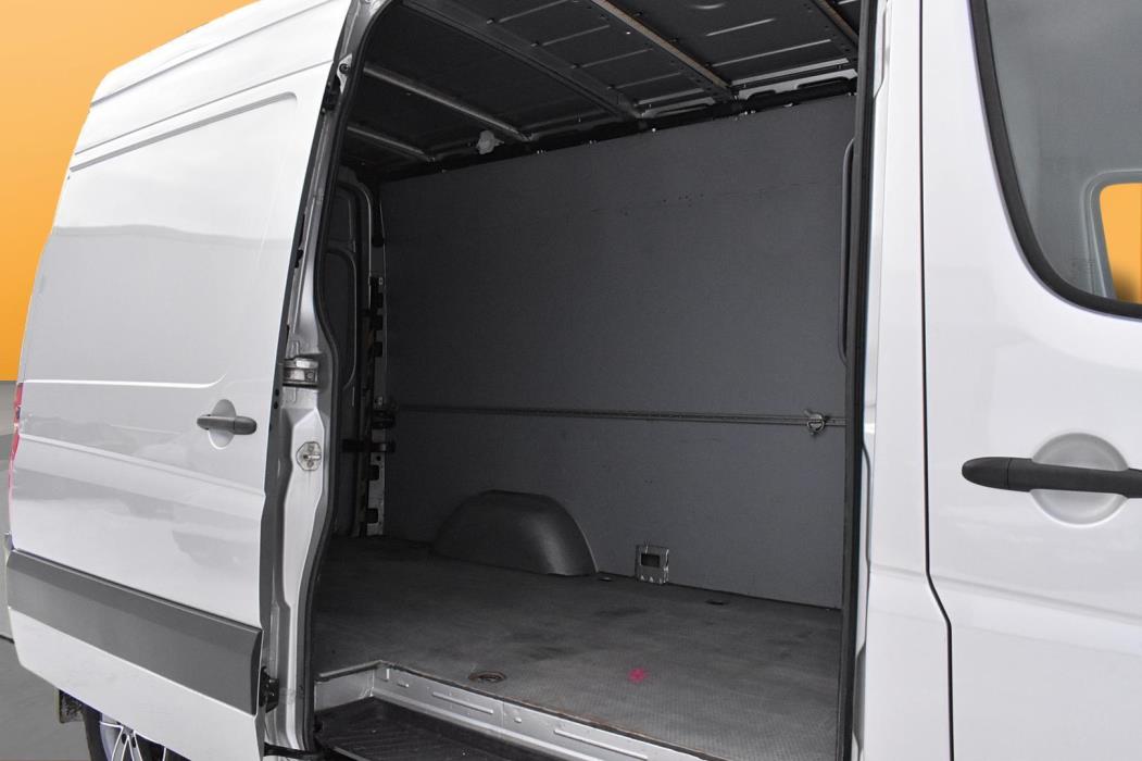 VOLKSWAGEN Crafter 2015