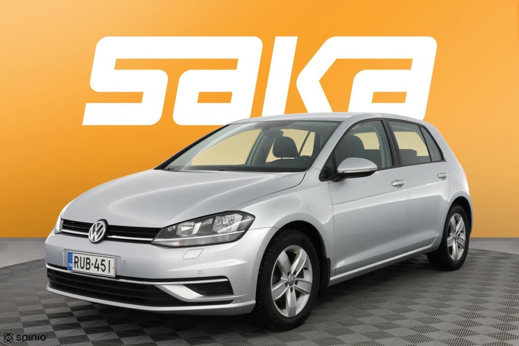 VOLKSWAGEN Golf 2019