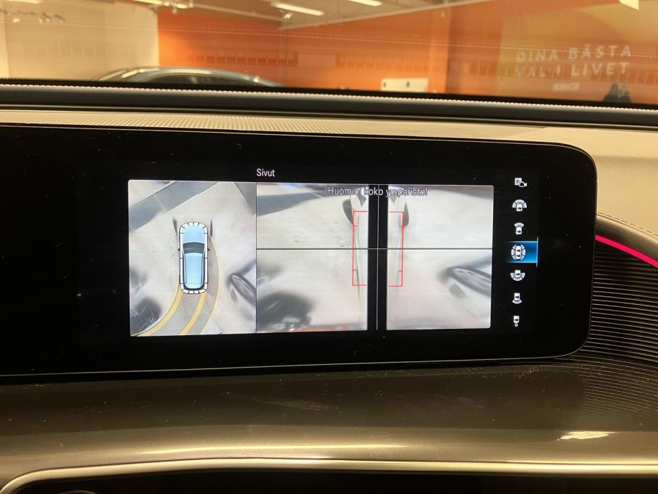 MERCEDES-BENZ EQC 2021