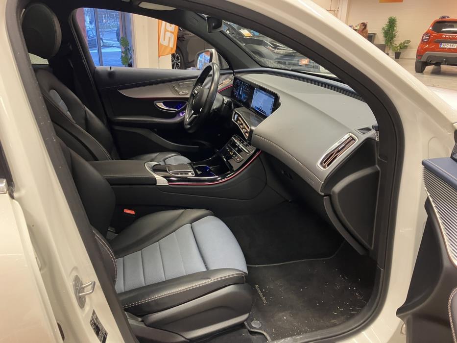 MERCEDES-BENZ EQC 2021