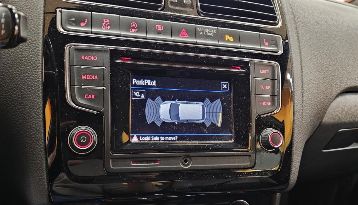 VOLKSWAGEN Polo 2017