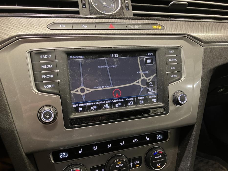 VOLKSWAGEN Passat 2016