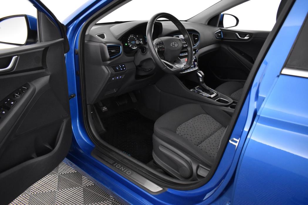 HYUNDAI IONIQ PLUG-IN 2017