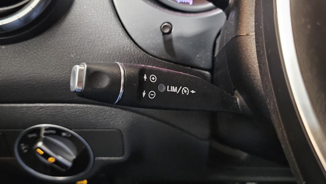 MERCEDES-BENZ CLA 2019