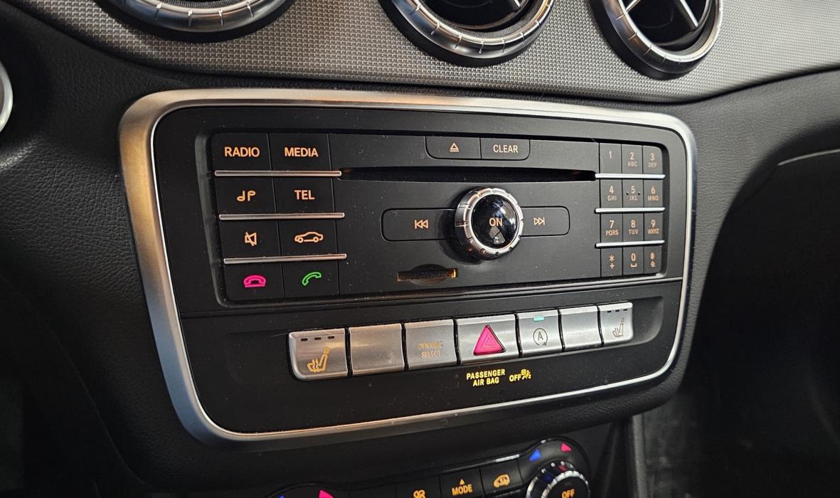 MERCEDES-BENZ CLA 2019