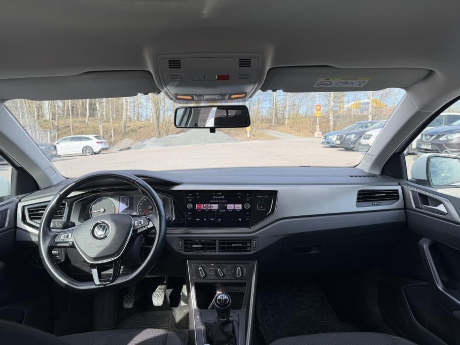 VOLKSWAGEN Polo 2021