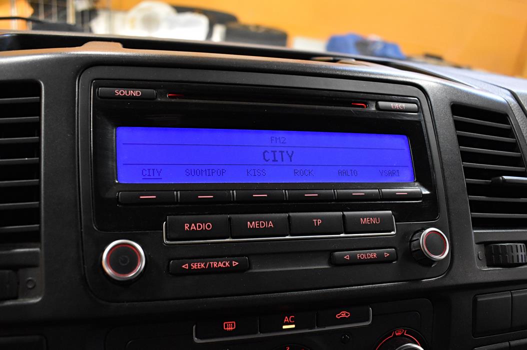 VOLKSWAGEN Transporter 2010