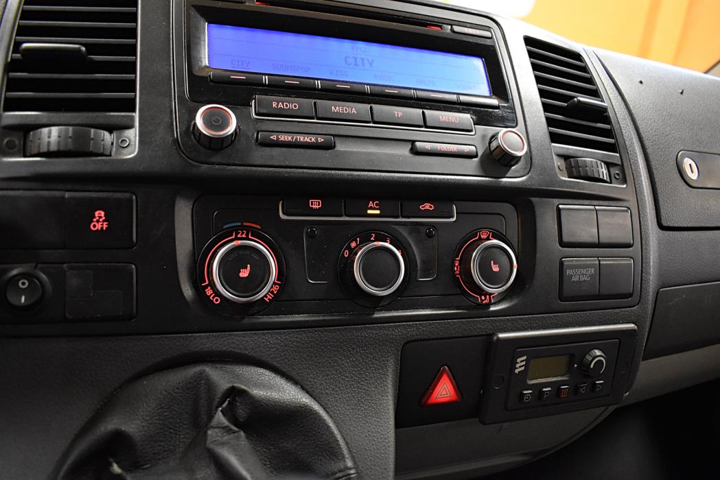 VOLKSWAGEN Transporter 2010