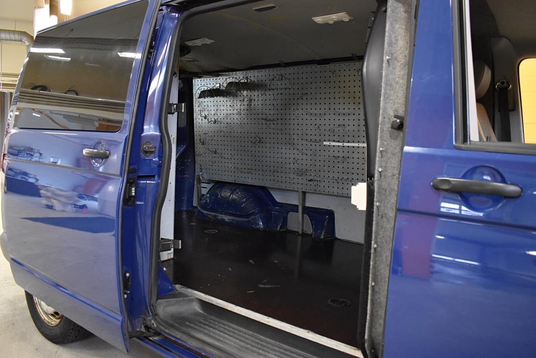 VOLKSWAGEN Transporter 2010