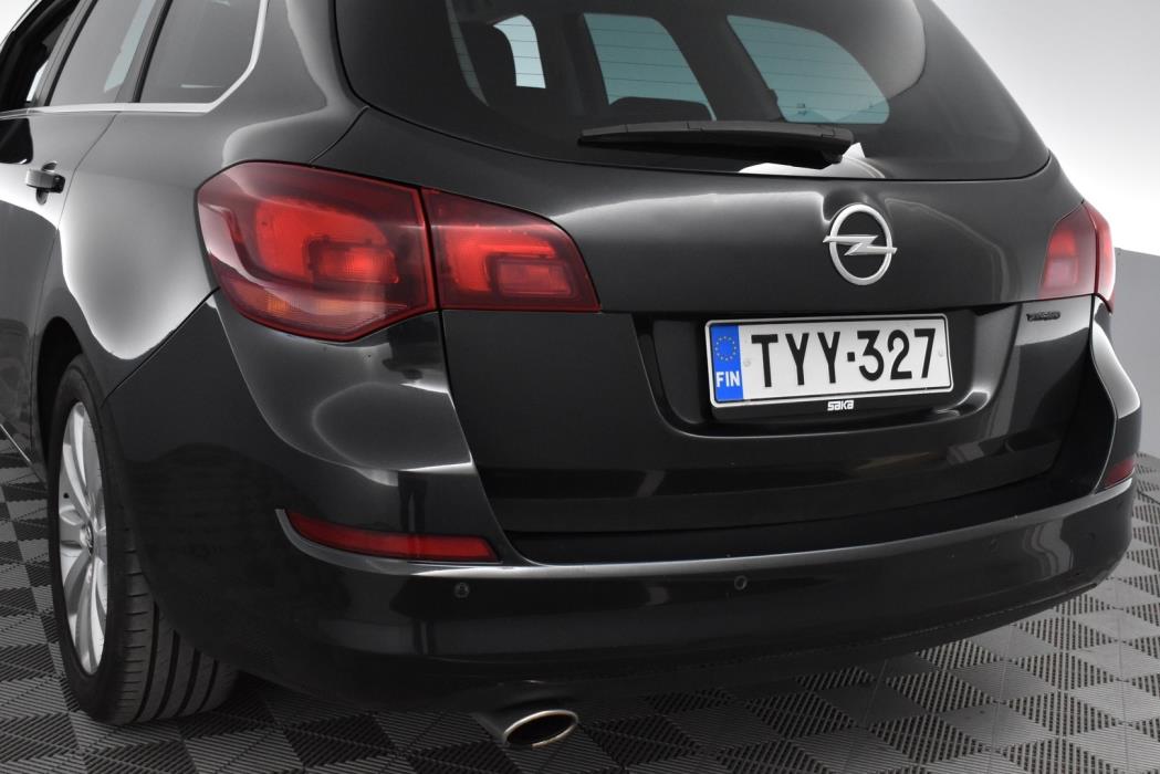 OPEL Astra 2012
