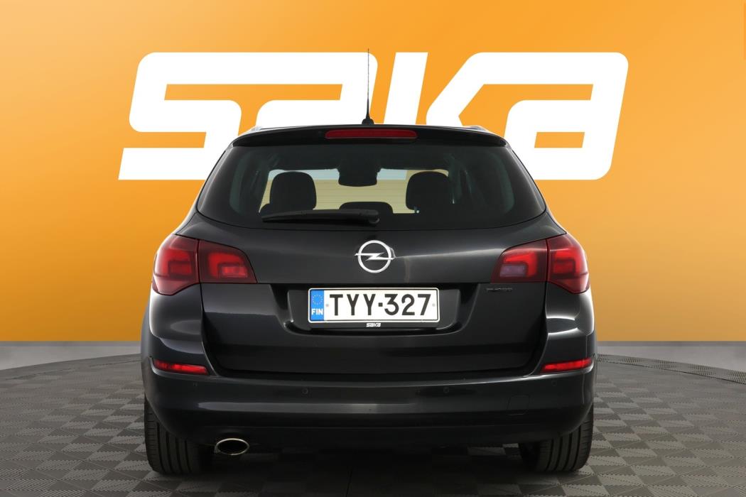 OPEL Astra 2012