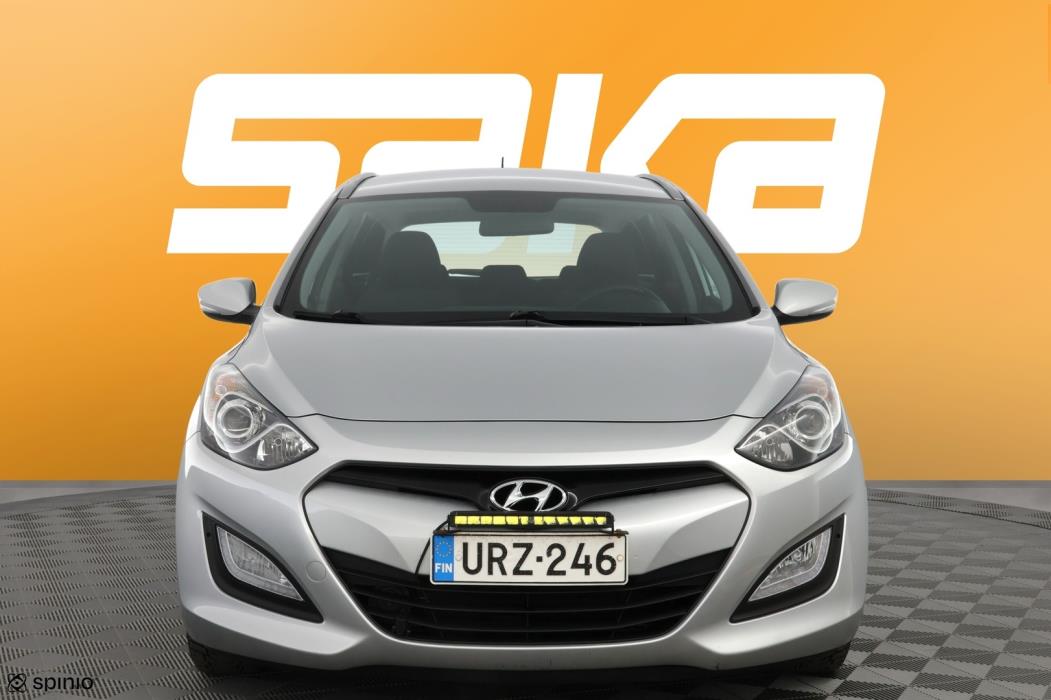 HYUNDAI I30 2013