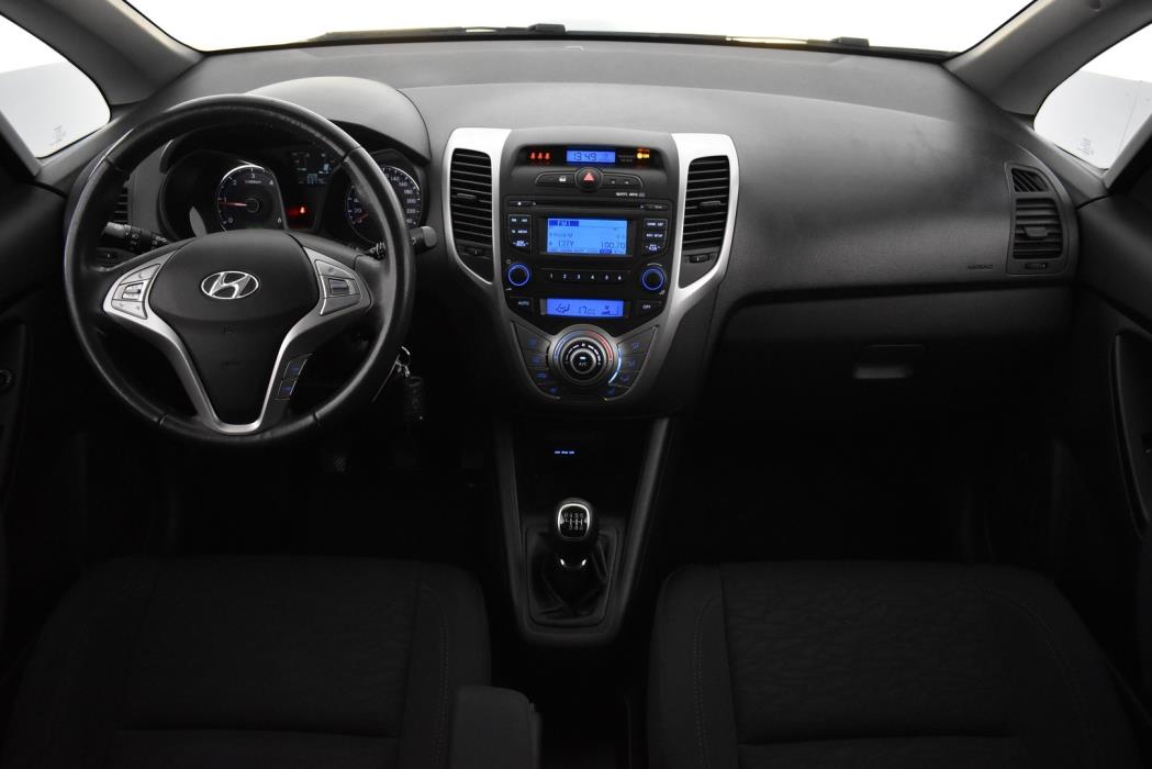 HYUNDAI ix20 2012
