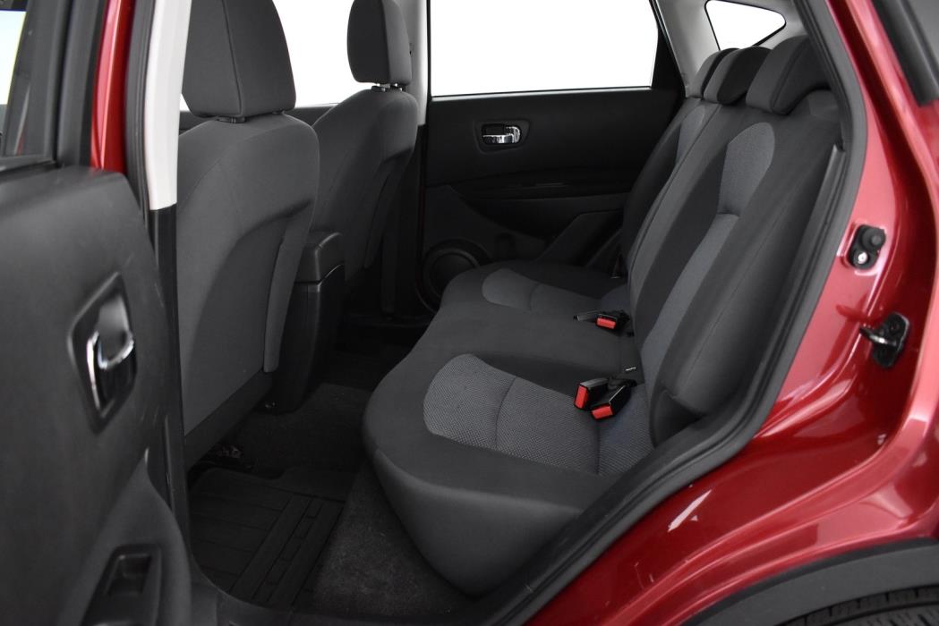 NISSAN Qashqai 2013