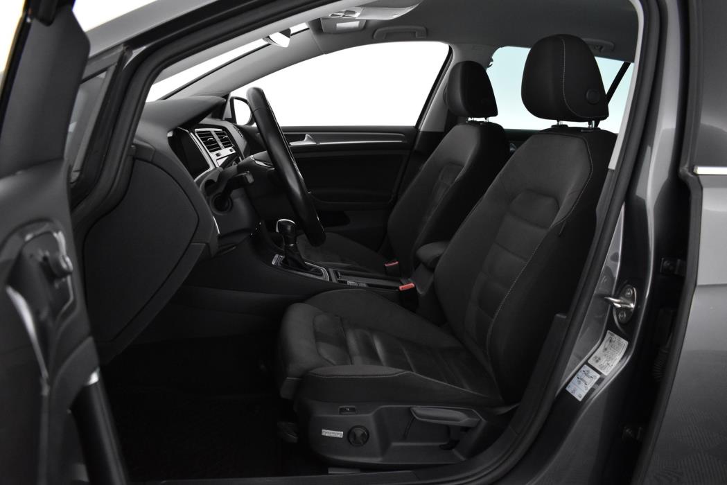 VOLKSWAGEN Golf 2017