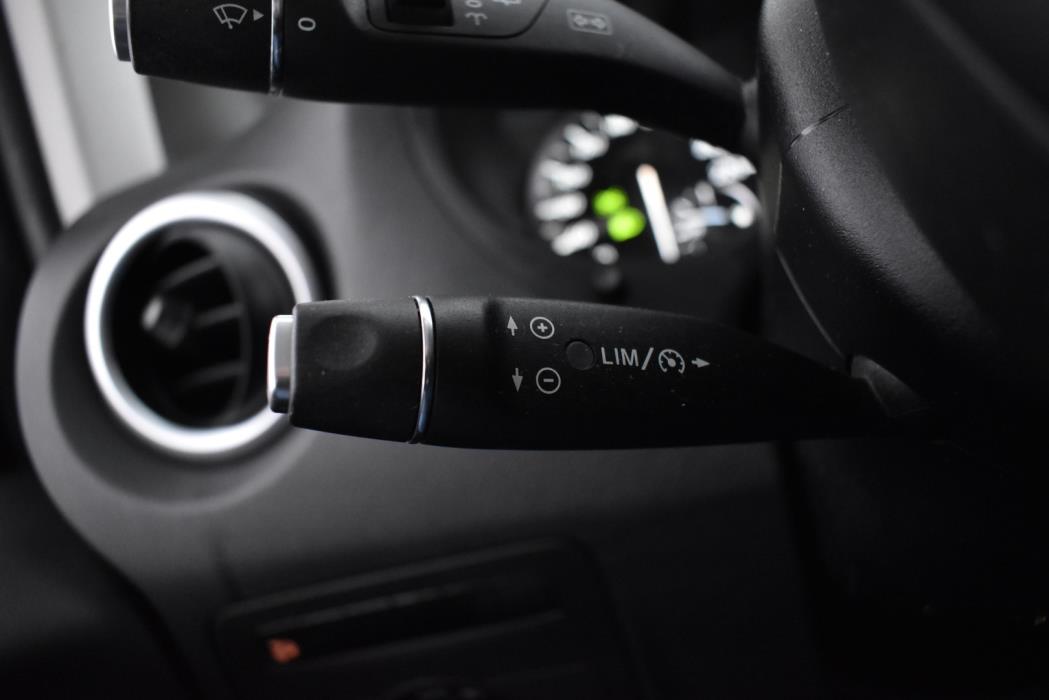 MERCEDES-BENZ Vito 2016