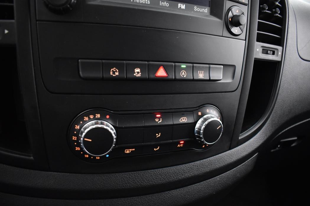 MERCEDES-BENZ Vito 2016