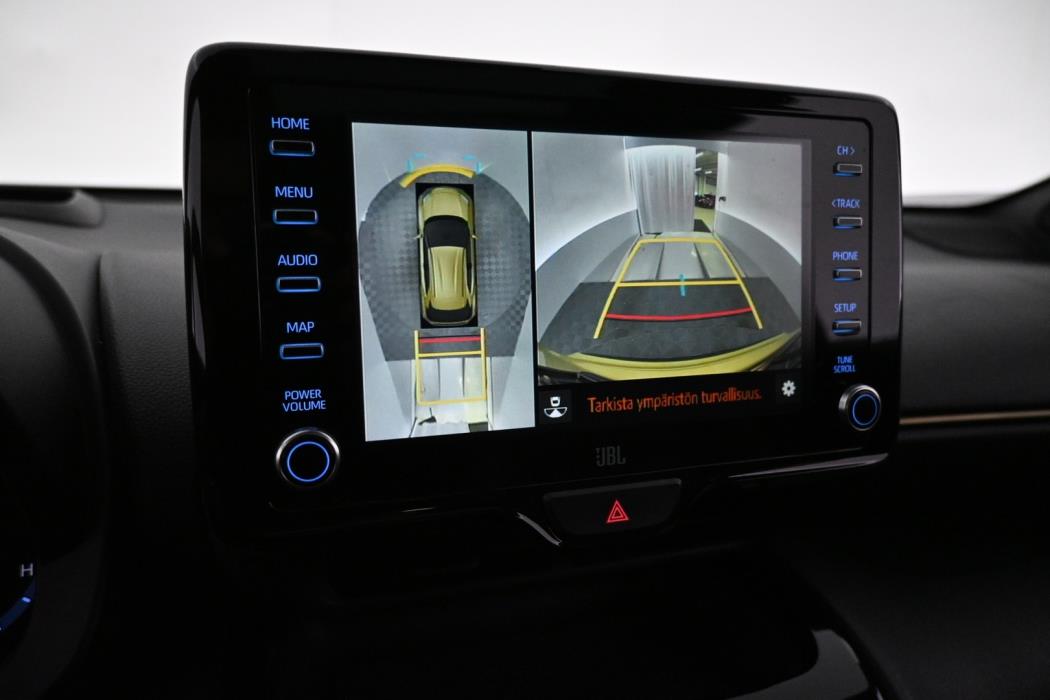 TOYOTA Yaris Cross 2021