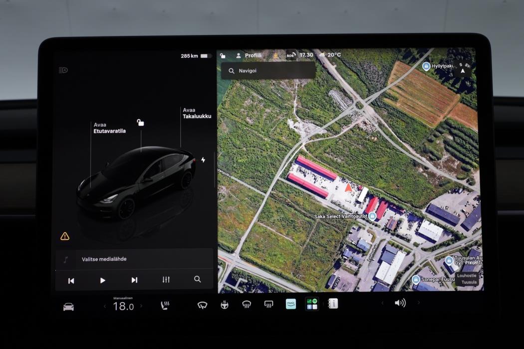 TESLA Model 3 2022