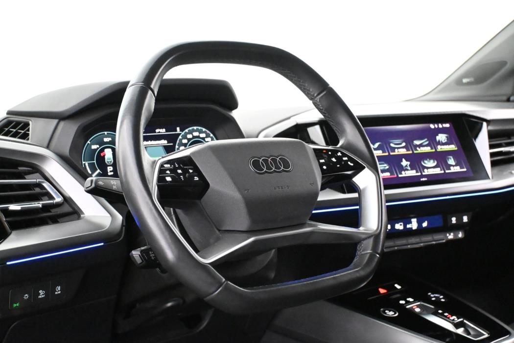 AUDI Q4 e-tron 2022