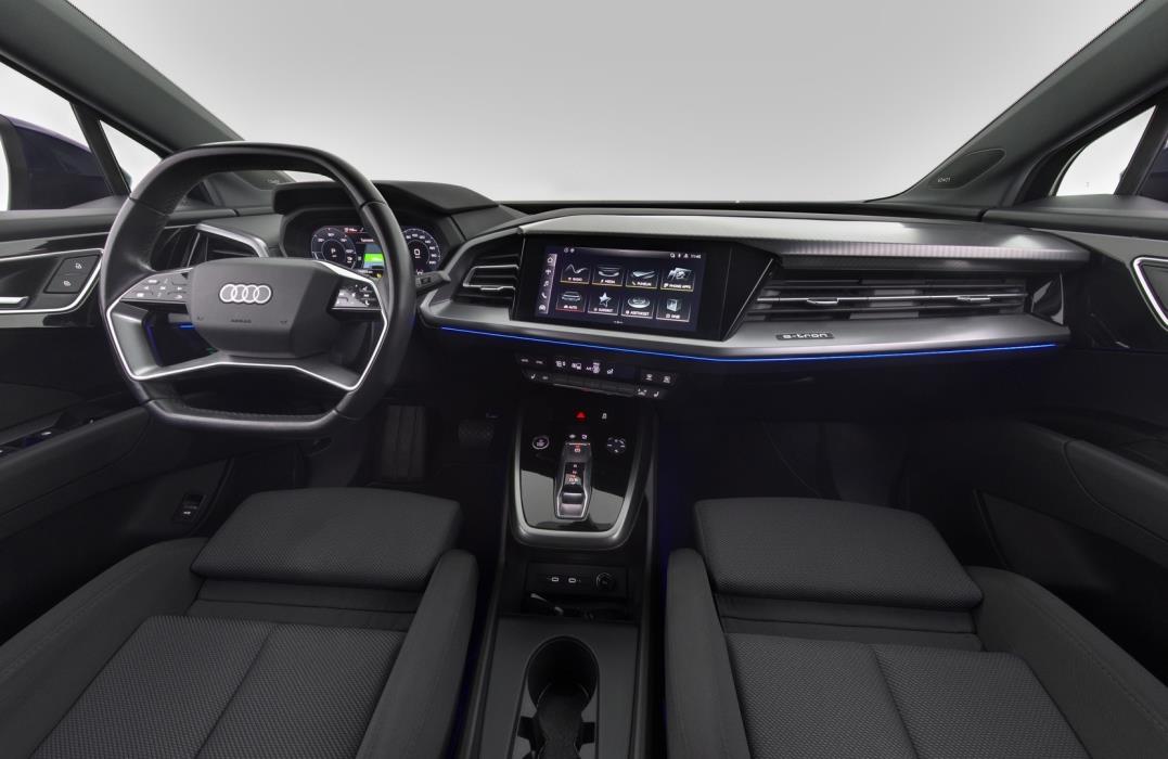 AUDI Q4 e-tron 2022