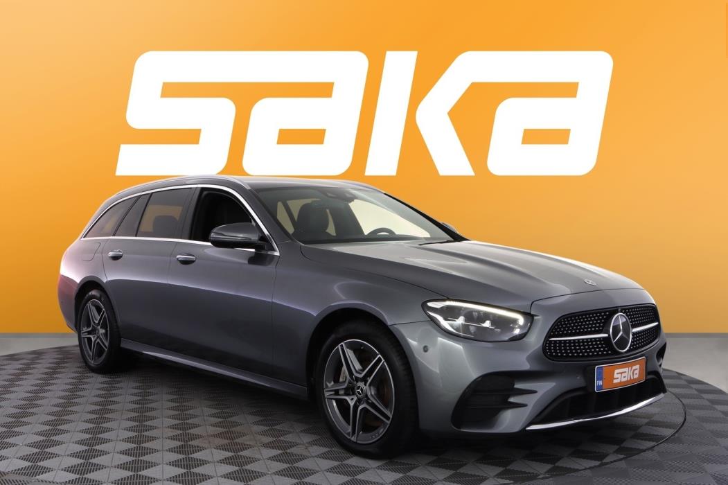MERCEDES-BENZ E 2023