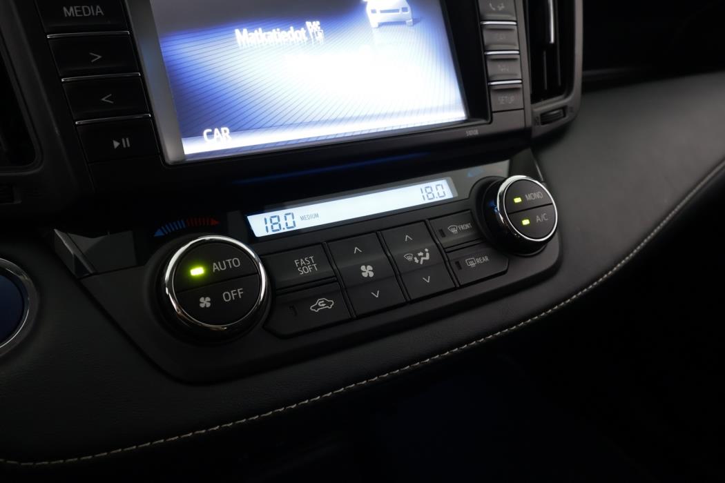 TOYOTA RAV4 2017