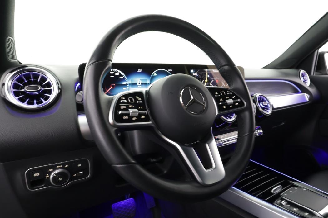 MERCEDES-BENZ EQB 2023