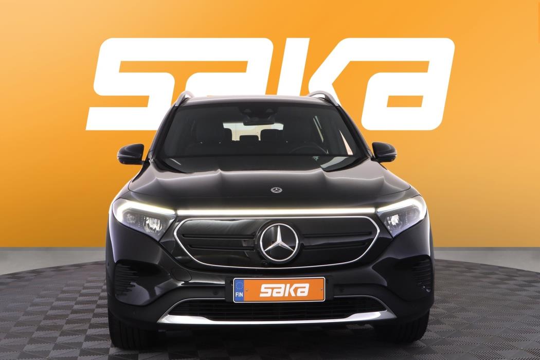 MERCEDES-BENZ EQB 2023