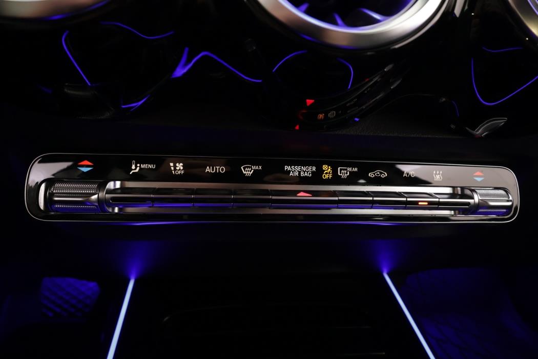 MERCEDES-BENZ EQB 2023