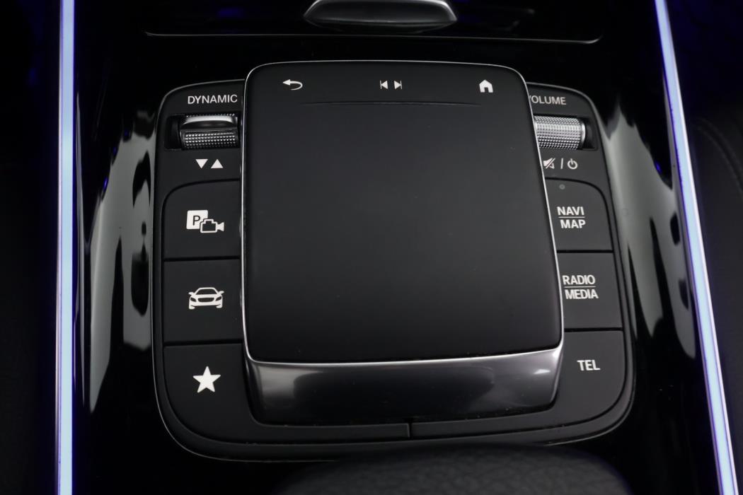 MERCEDES-BENZ EQB 2023