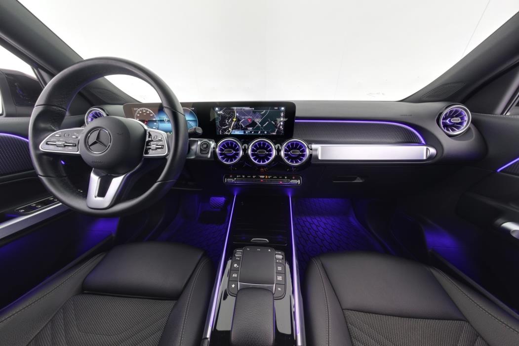 MERCEDES-BENZ EQB 2023