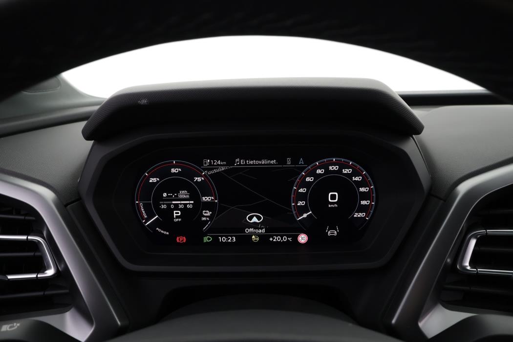 AUDI Q4 e-tron 2022