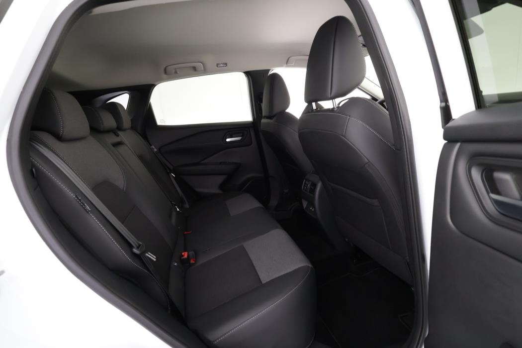 NISSAN Qashqai 2025