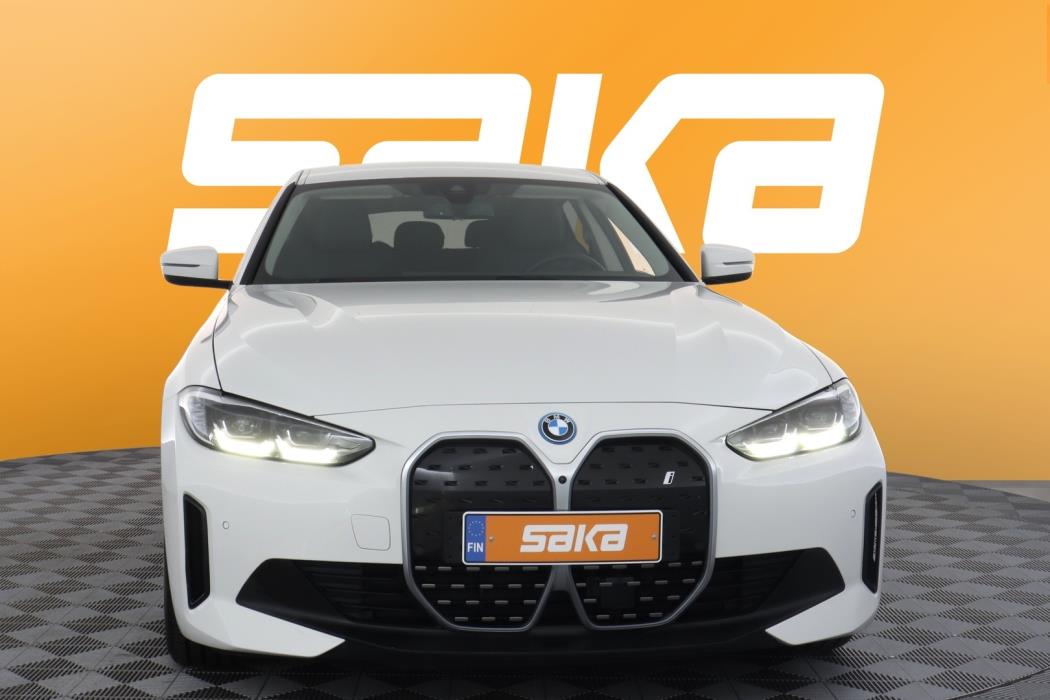 BMW i4 2024