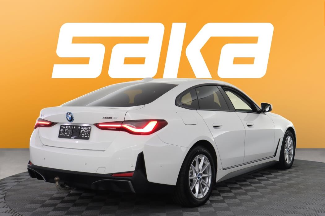 BMW i4 2024