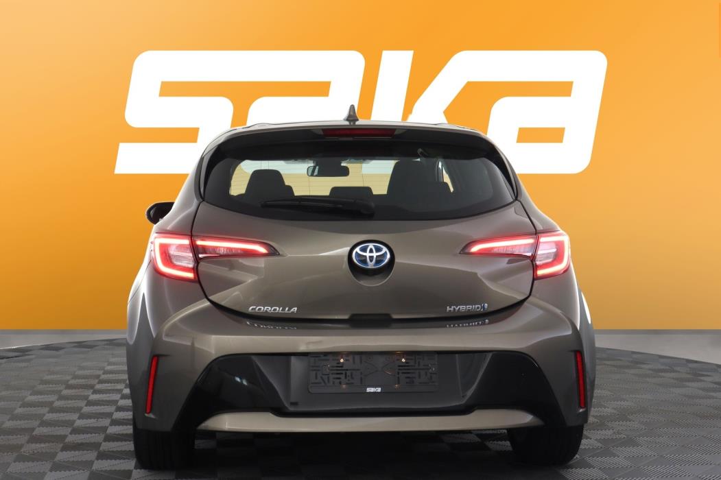 TOYOTA Corolla 2022